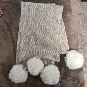 Ugg Oatmeal Heather Quatro Cashmere knit scarf